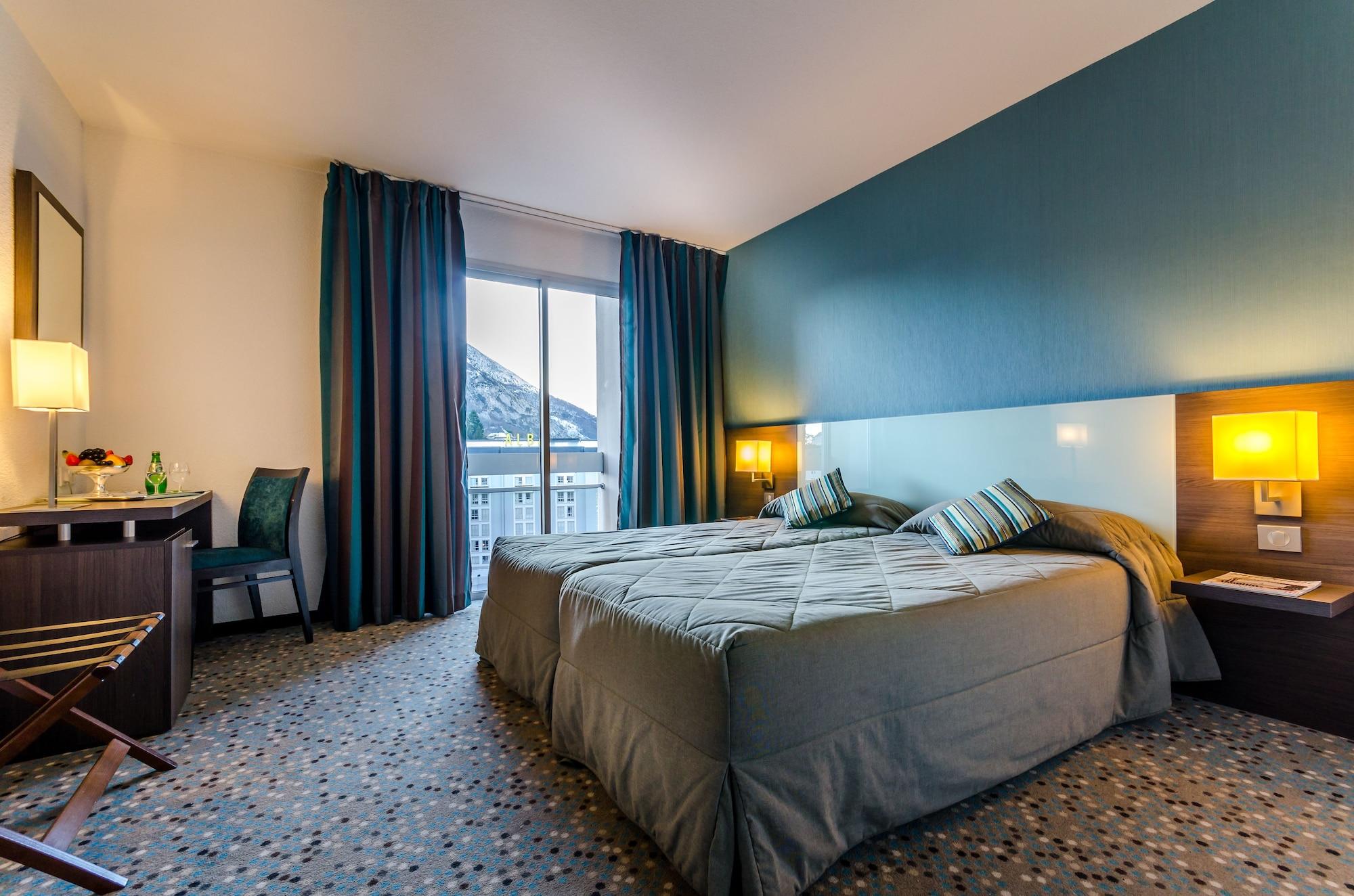 Hotel Miramont Lourdes Bagian luar foto