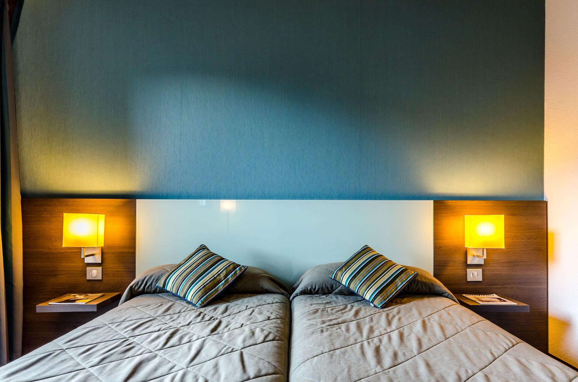 Hotel Miramont Lourdes Bagian luar foto