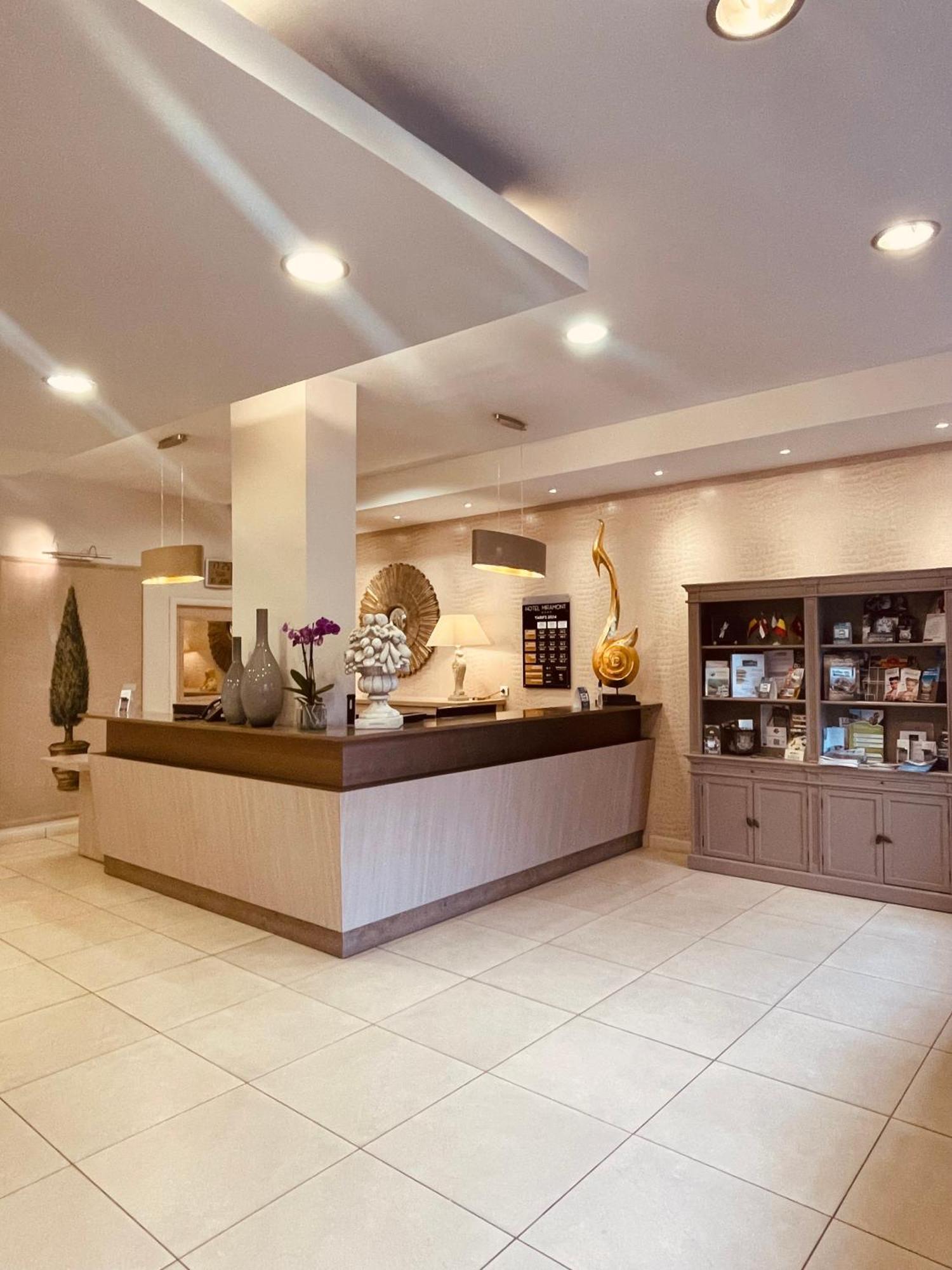 Hotel Miramont Lourdes Bagian luar foto
