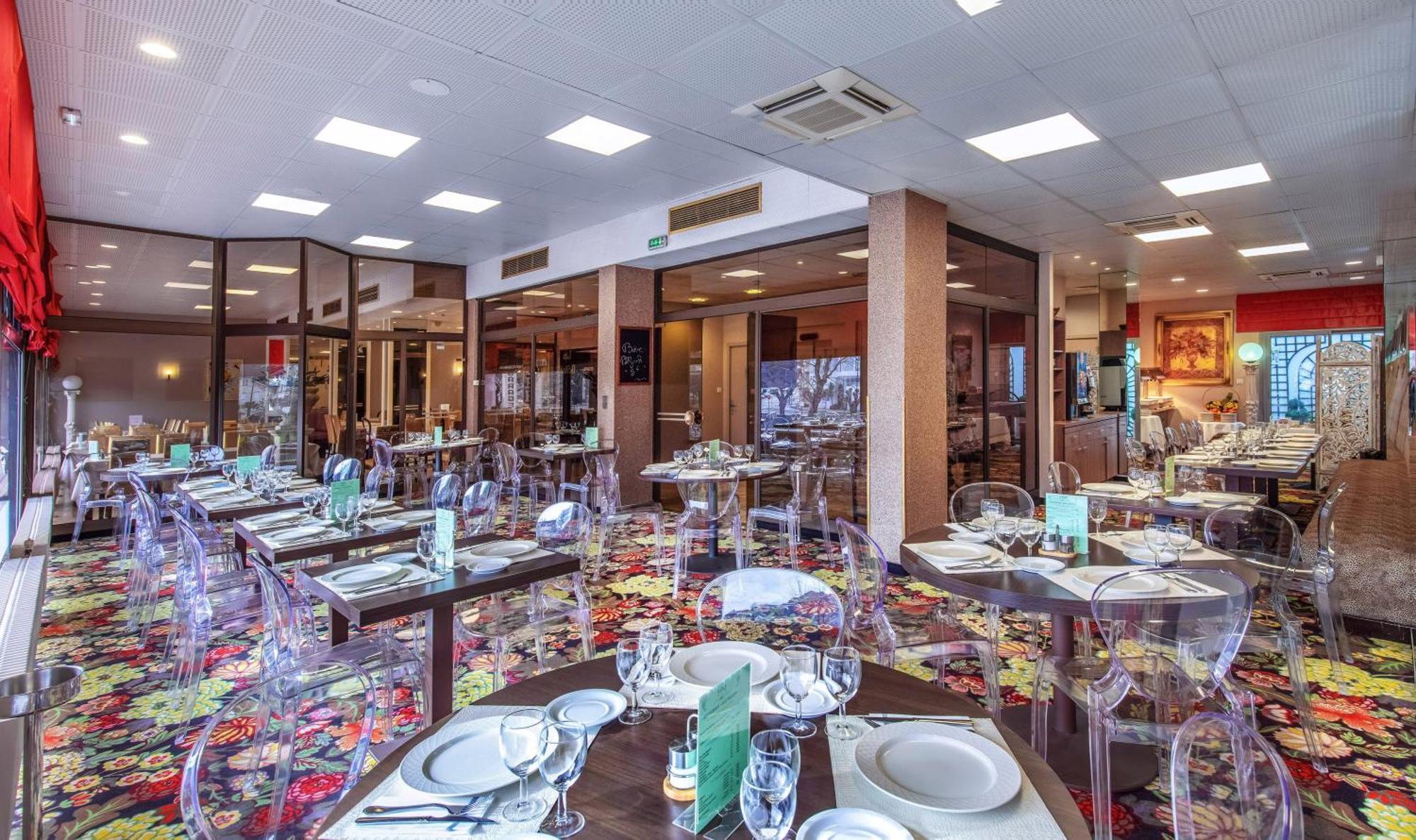 Hotel Miramont Lourdes Bagian luar foto