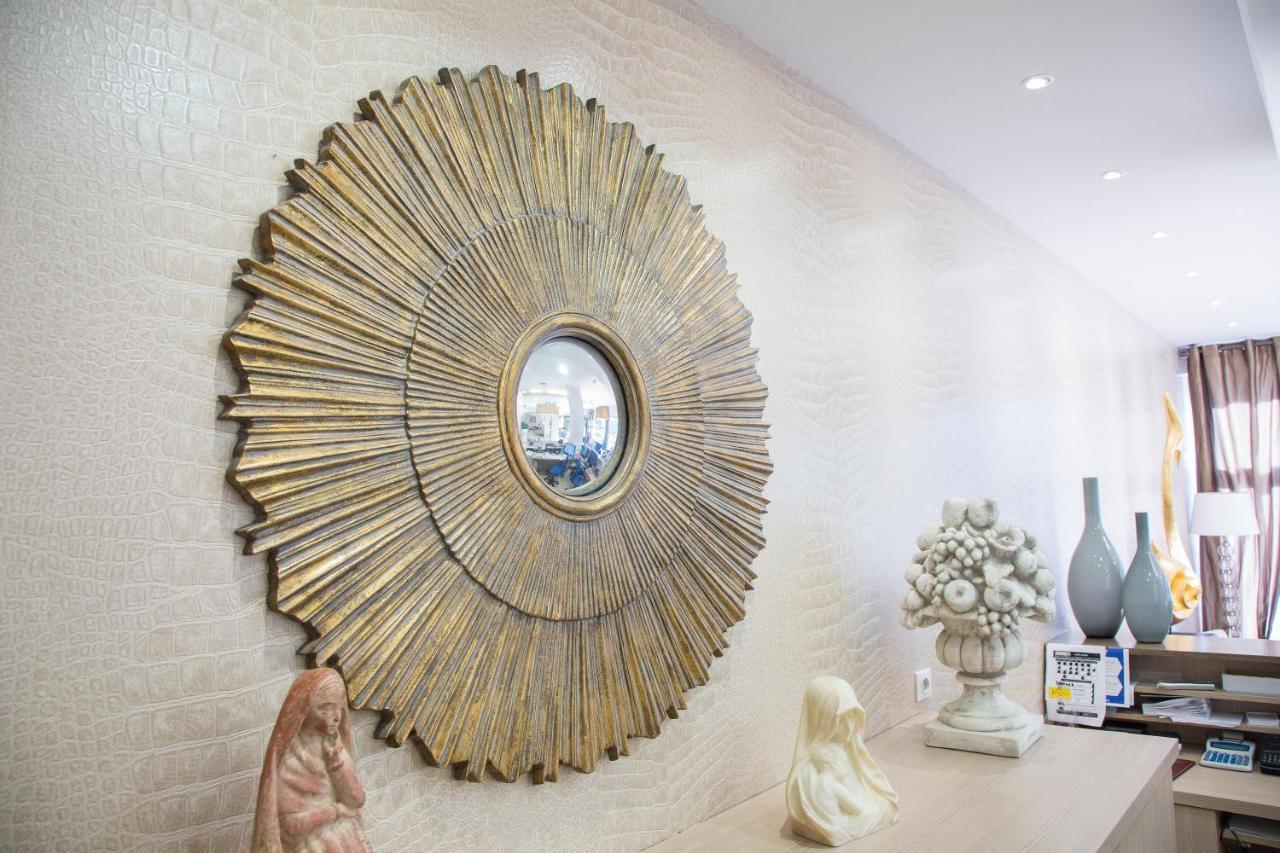 Hotel Miramont Lourdes Bagian luar foto