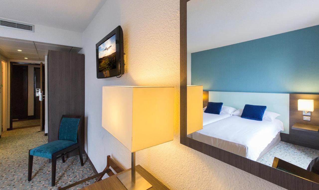Hotel Miramont Lourdes Bagian luar foto